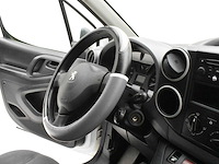 Peugeot partner 3zit lichte vracht - afbeelding 19 van  42