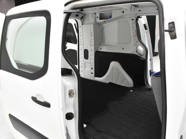 Peugeot partner 3zit lichte vracht - afbeelding 11 van  30