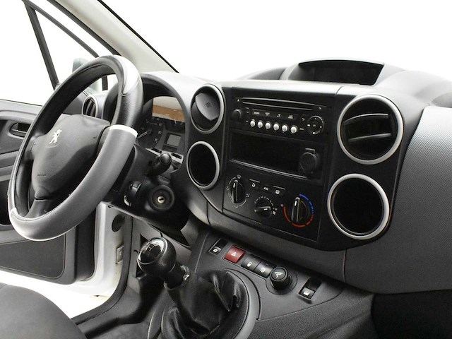 Peugeot partner 3zit lichte vracht - afbeelding 13 van  30