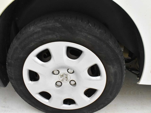Peugeot partner 3zit lichte vracht - afbeelding 20 van  30