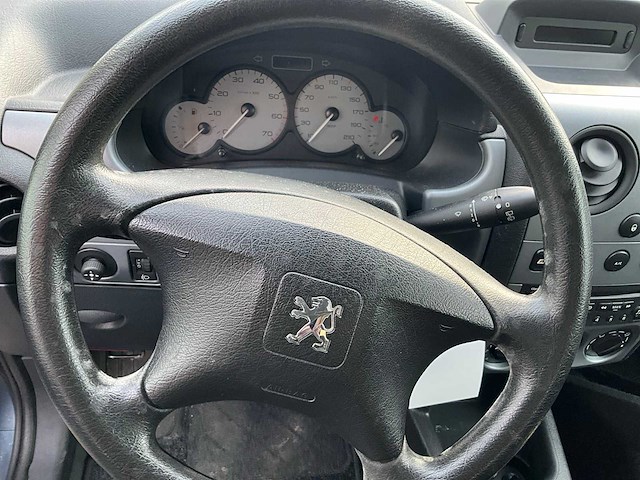Peugeot partner bedrijfswagen - afbeelding 25 van  25