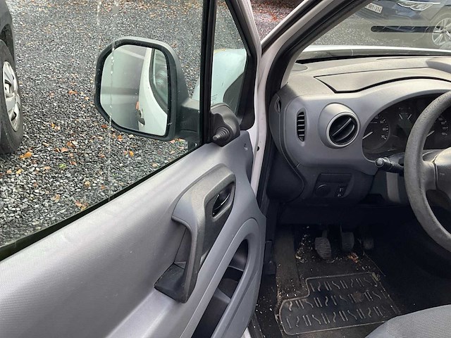 Peugeot partner bedrijfswagen - afbeelding 2 van  22