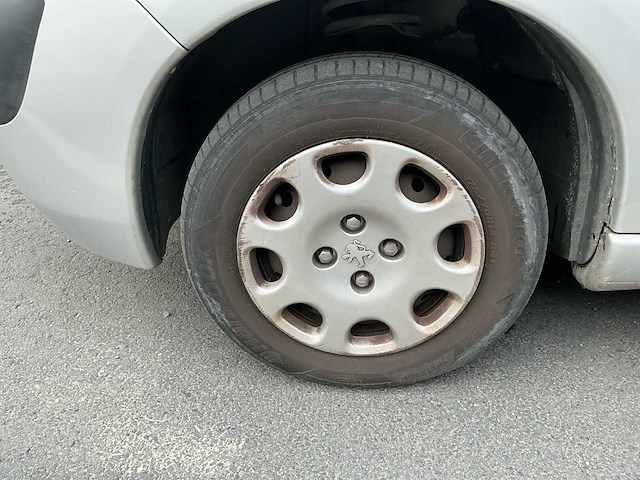 Peugeot partner bedrijfswagen - afbeelding 14 van  17
