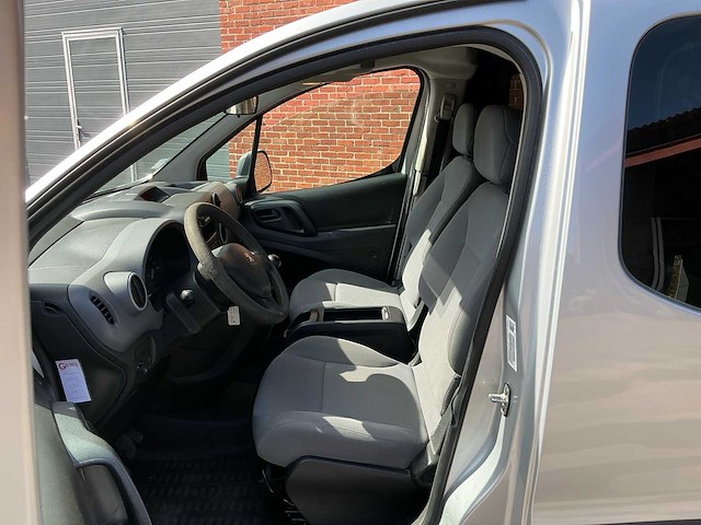 Peugeot partner bedrijfswagen - afbeelding 6 van  33