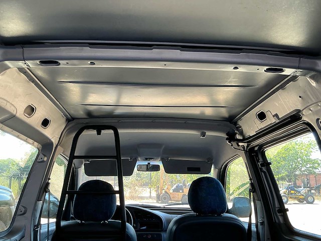 Peugeot partner bedrijfswagen - afbeelding 10 van  32