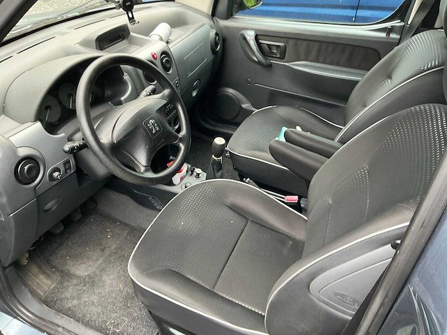 Peugeot partner bedrijfswagen - afbeelding 2 van  13
