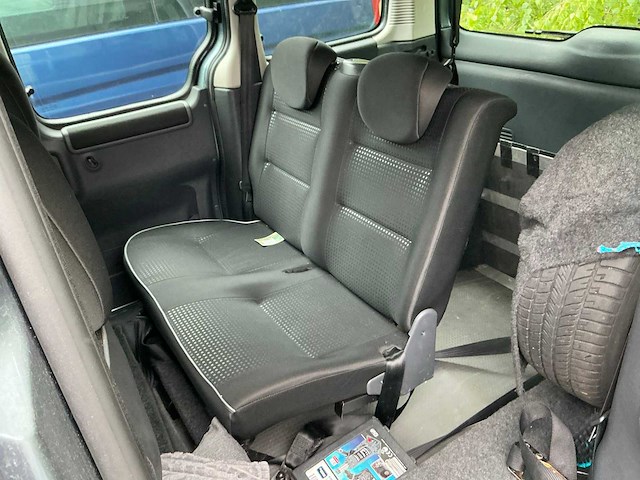 Peugeot partner bedrijfswagen - afbeelding 10 van  13
