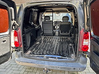 Peugeot partner lichte bedrijfswagen - afbeelding 13 van  32