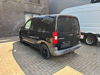 Peugeot partner lichte bedrijfswagen - afbeelding 23 van  32