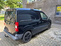 Peugeot partner lichte bedrijfswagen - afbeelding 29 van  32