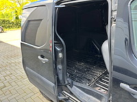 Peugeot partner lichte bedrijfswagen - afbeelding 13 van  25