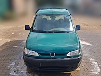 Peugeot partner lichte vracht 1.9 diesel - 175.598 km - trekhaak - ruime afgesloten laadruimte - afbeelding 16 van  17