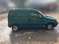 Peugeot partner lichte vracht 1.9 diesel - 175.598 km - trekhaak - ruime afgesloten laadruimte - afbeelding 14 van  17