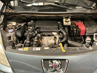 Peugeot partner lichte vracht personenauto - afbeelding 4 van  24