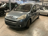 Peugeot partner lichte vracht personenauto - afbeelding 1 van  24