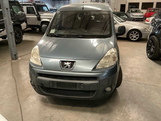 Peugeot partner lichte vracht personenauto - afbeelding 22 van  24