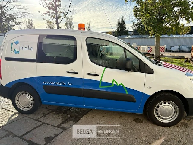 Peugeot partner lichte vrachtwagen - afbeelding 10 van  23