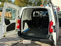 Peugeot partner lichte vrachtwagen - afbeelding 16 van  23