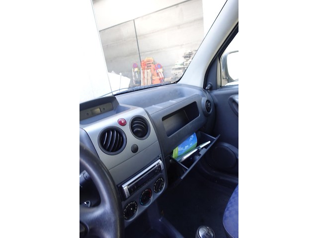 Peugeot partner lichtevracht - afbeelding 10 van  25