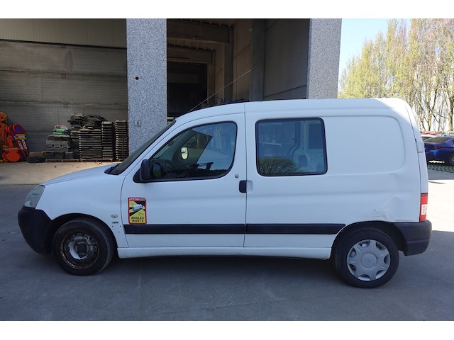 Peugeot partner lichtevracht - afbeelding 1 van  25