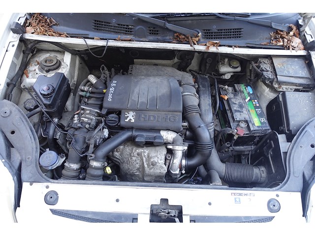 Peugeot partner lichtevracht - afbeelding 23 van  25