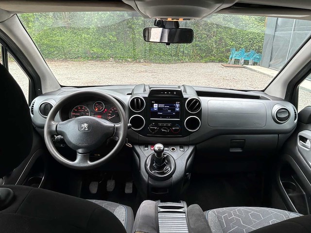 Peugeot-partner ludospace car - afbeelding 17 van  64