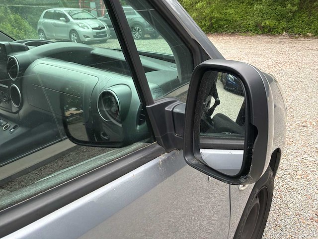 Peugeot-partner ludospace car - afbeelding 36 van  64