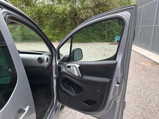 Peugeot-partner ludospace car - afbeelding 37 van  64