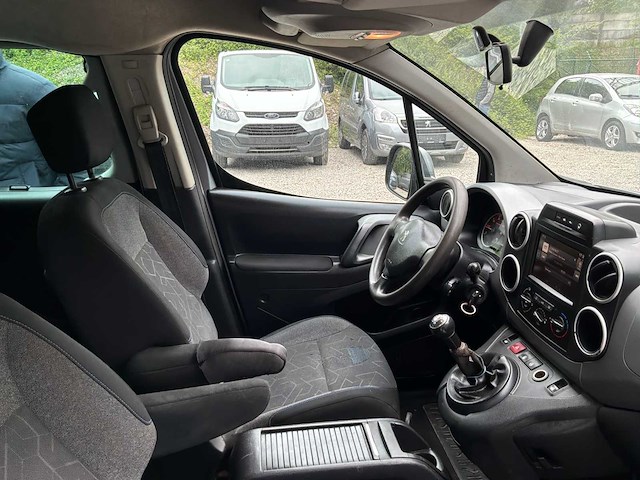Peugeot-partner ludospace car - afbeelding 39 van  64