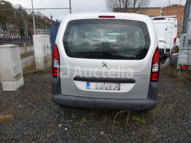 Peugeot partner stationwagen (2016-113,460 km) - afbeelding 2 van  25