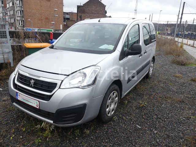 Peugeot partner stationwagen (2016-113,460 km) - afbeelding 5 van  25