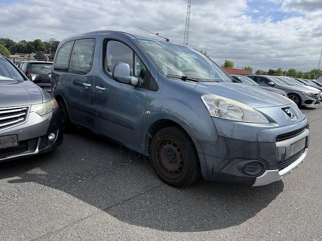 Peugeot partner tepee 2plc 1.6i premium, 2010 - afbeelding 23 van  30