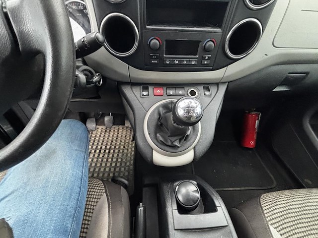 Peugeot partner tepee outdoor 1.6 e-hdi outdoor stt, 2013 - afbeelding 3 van  37