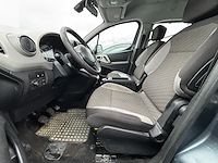 Peugeot partner tepee outdoor 1.6 e-hdi outdoor stt, 2013 - afbeelding 8 van  37