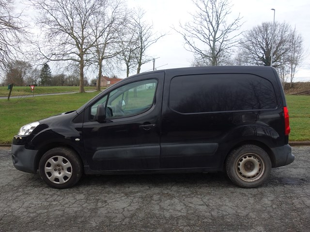 Peugeot partner - afbeelding 1 van  13