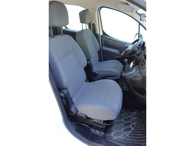 Peugeot partner - afbeelding 2 van  19