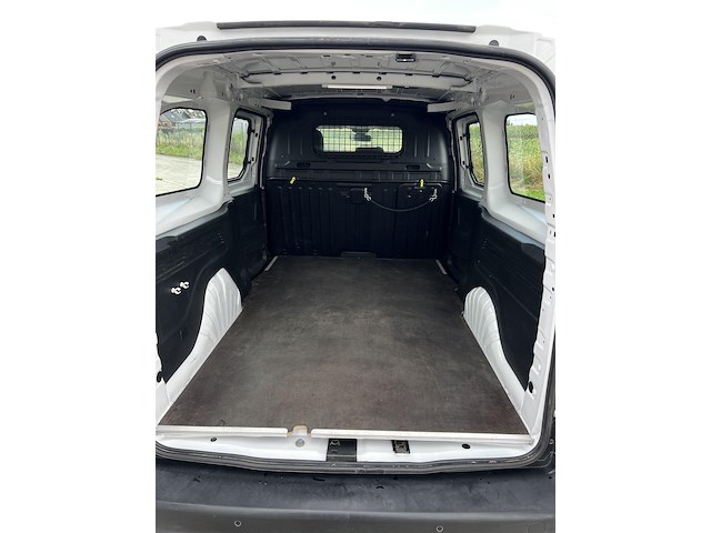Peugeot partner - afbeelding 8 van  11