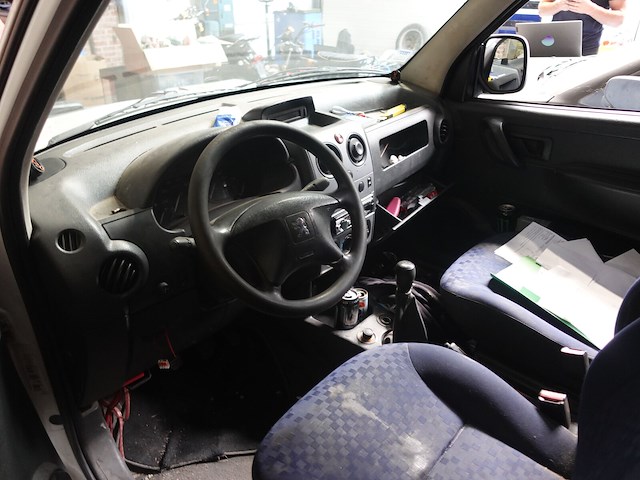 Peugeot partner - afbeelding 5 van  7