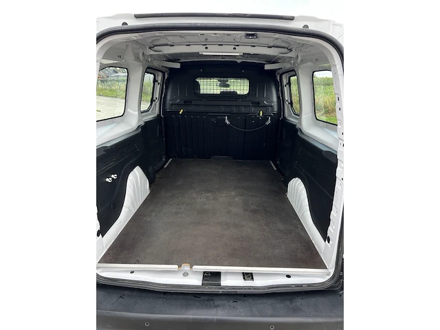 Peugeot partner - afbeelding 8 van  11