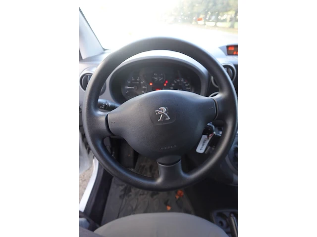 Peugeot partner - afbeelding 2 van  13