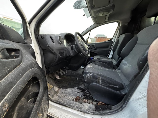 Peugeot partner - afbeelding 7 van  9