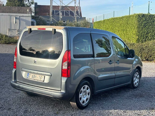 Peugeot partnerauto 1.6 hdi – 2012 – 212.039 km – 92 pk – diesel - afbeelding 14 van  19
