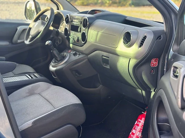 Peugeot partnerauto 1.6 hdi – 2012 – 212.039 km – 92 pk – diesel - afbeelding 13 van  19