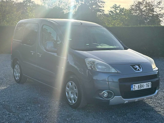 Peugeot partnerauto 1.6 hdi – 2012 – 212.039 km – 92 pk – diesel - afbeelding 7 van  19
