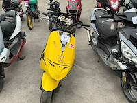 Peugeot scooter dienend voor wisselstukken - afbeelding 2 van  7