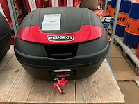 Peugeot scooter/ vespa topkoffer - afbeelding 1 van  2