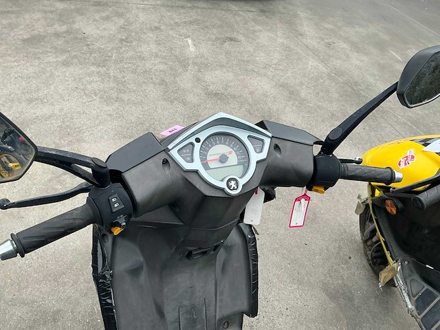 Peugeot speedfight scooter - afbeelding 6 van  6