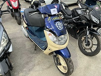 Peugeot vivacity scooter dienend voor wisselstukken - afbeelding 3 van  5
