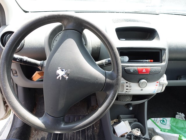 Peugot 107 - afbeelding 8 van  8