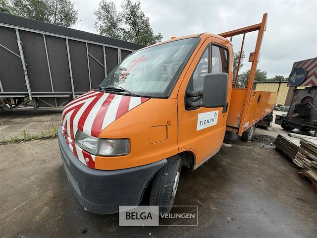 Peugot boxer camionette - afbeelding 1 van  36